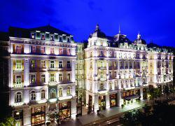 Corinthia Grand Hotel Royal