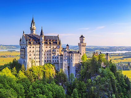 Shared Tour: Royal Castles Neuschwanstein and Linderhof