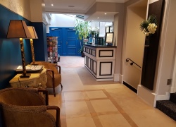 Paris Hotels, Jardin Le Brea Hotel, Superior Tourist Class Hotel