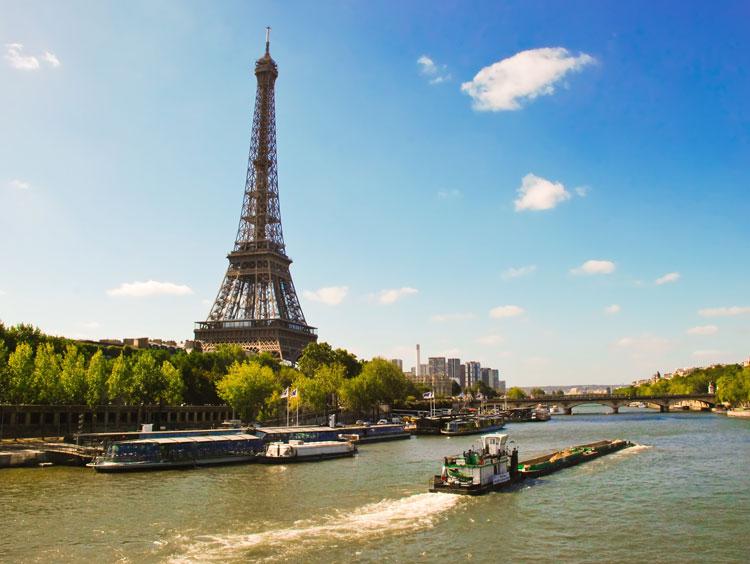 Paris Travel Packages AFP CV
