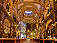 Small Group Tour: Montserrat, Food & Wine Full Day Tour from Barcelona