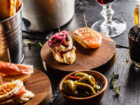 Small Group Tour: Madrid Gourmet Tapas & Local Neighbourhoods